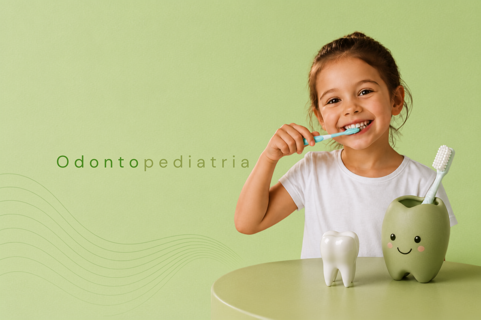 Odontopediatria

Visa monitorar a saúde e corrigir precocemente os desvios do padrão de normalidade desde cedo. A prática da Odontopediatria faz com que a consulta seja agradável e simples para não causar pânico nem traumas, a fim de produzir sensações de bem-estar, higiene bucal e um lindo sorriso saudável.

Com que idade devo levar meu filho ao dentista?
A primeira consulta deve ser realizada antes do nascimento dos primeiros dentinhos, ou seja, antes dos seis meses de vida. O ideal seria que a mãe, ainda grávida, procurasse o seu dentista para que ele a orientasse quanto aos cuidados com a saúde bucal de seu bebê, pois os dentes começam a se formar ainda na barriga da mãe.

A mamãe será orientada pelo odontopediatra a respeito da importância dos dentes decíduos (dentes de leite), sobre os sintomas que acompanham o nascimento dos dentes, a importância da amamentação natural nos primeiros seis meses, uso racional da chupeta e da mamadeira, evitando a instalação de hábitos nocivos, etc.

Crianças pequenas podem ter cáries?
Sim, e com muita facilidade, pois pelo fato de as crianças ainda serem pequenas, não têm coordenação motora suficiente para realizar os movimentos corretos que irão limpar os seus dentes.

Orientações para gestantes
É importante saber como anda a sua saúde bucal durante a gestação. Isso porque a mulher passa por diversas alterações hormonais durante esse período, podendo desenvolver gengivite, entre outros processos inflamatórios, em resposta aos elevados níveis de progesterona e estrogênio.

A gestação é uma época especial. Os dentes do seu bebê começam a se desenvolver entre a quinta e a sexta semana de vida intrauterina. Por isso, o cuidado com a saúde bucal é importante para você e para que o seu filho desenvolva uma dentição saudável e perfeita.

Consulte-nos e saiba como responder às perguntas abaixo:

• Quais os cuidados que devo ter com os primeiros dentinhos?
• Posso usar qualquer pasta de dente?
• Como escovar os dentes do meu filho?
• A cárie é transmissível?
• O que fazer em casos de traumatismo dentário?

Além disso, você receberá orientações de posicionamento de amamentação e como lidar com hábitos como chupetas e mamadeira.